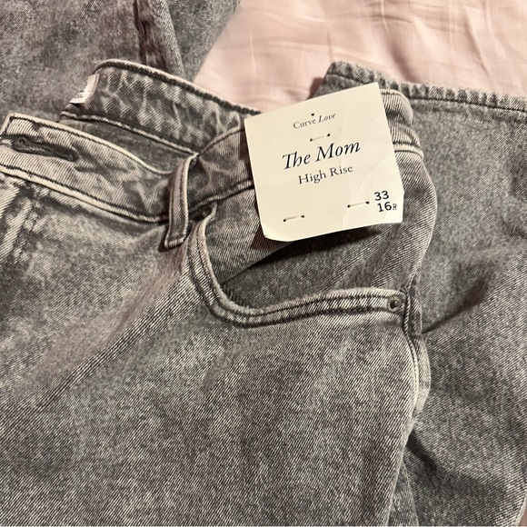 Abercrombie & Fitch Denim - Abercrombie Curve Love mom jeans